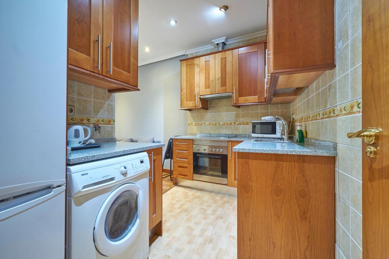 Apartamentos Madrid Atocha Buitenkant foto