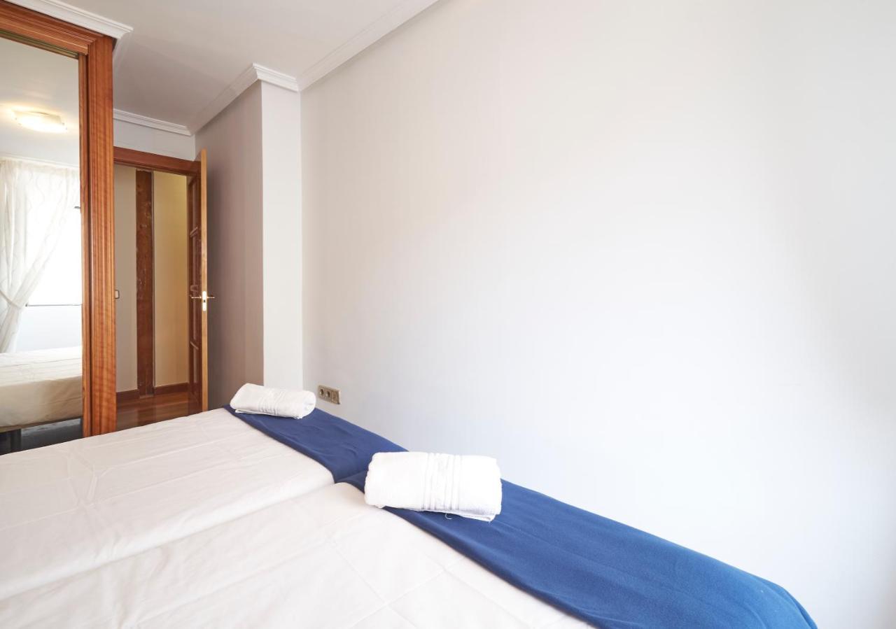 Apartamentos Madrid Atocha Buitenkant foto