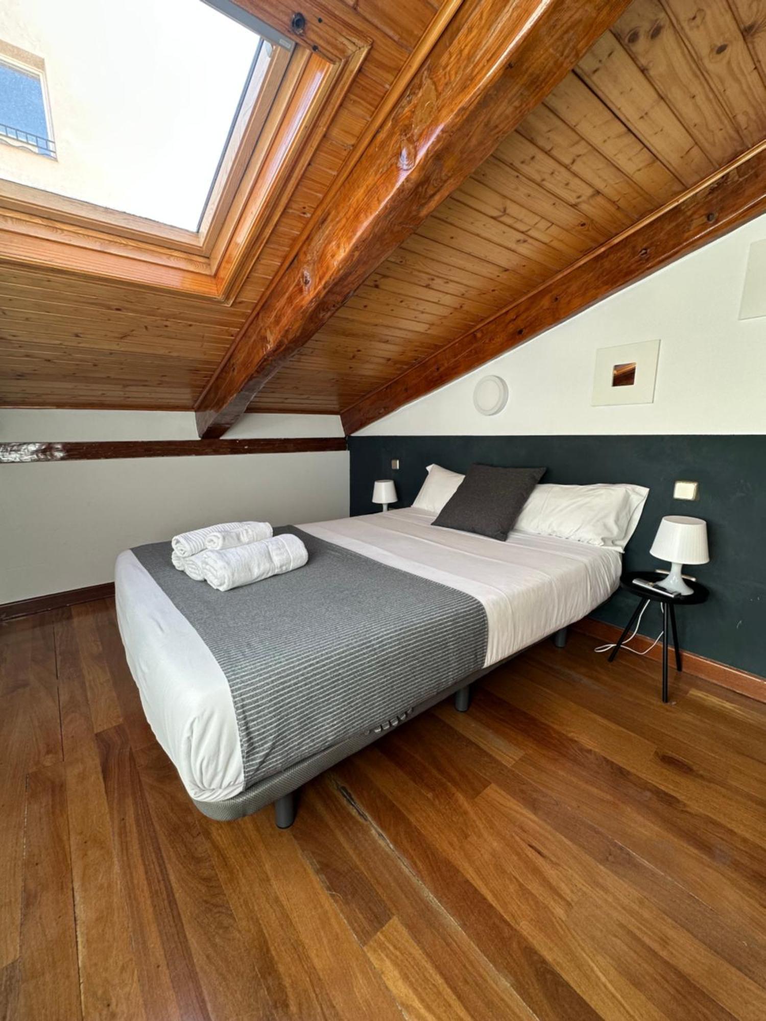 Apartamentos Madrid Atocha Buitenkant foto